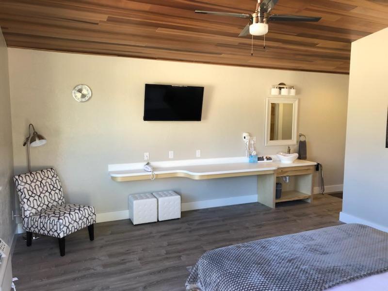 Stone Canyon 3*